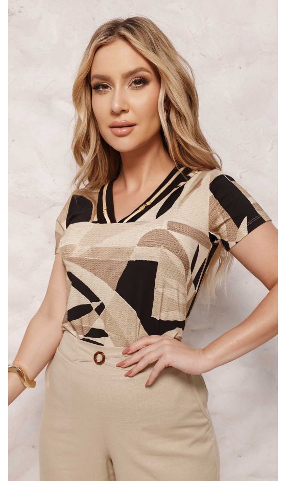 Blusa Manga Curta Ramany com Estampa Exclusiva