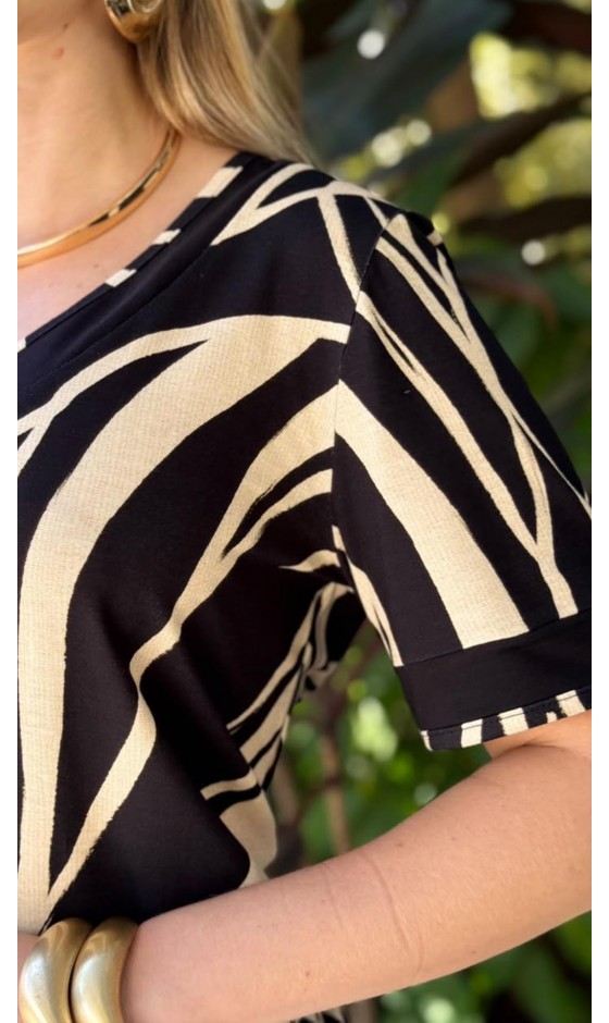 Blusa Manga Curta com Estampa Abstrata