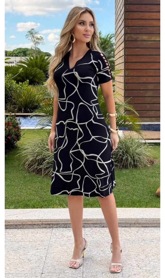 Vestido em Malha com Estampa Abstrata e Decote V