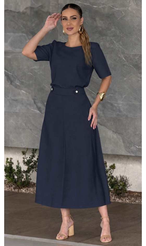 Conjunto em Alfaiataria com Blusa e Saia Midi