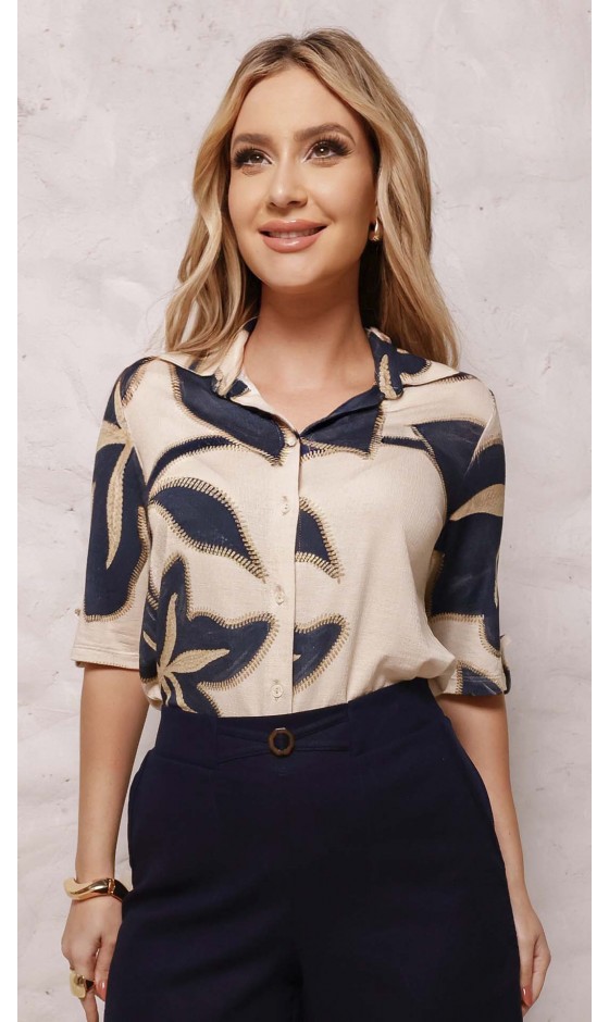 Camisa de Malha Estampa Folhagem